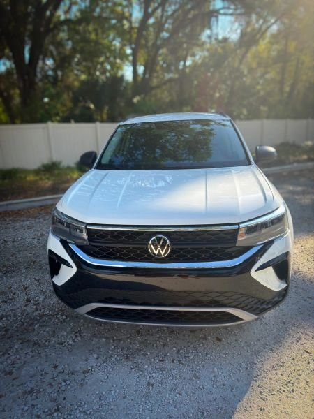 Volkswagen Taos