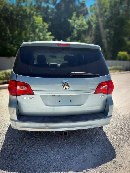 Volkswagen Routan