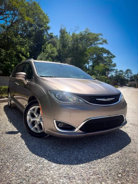 Chrysler Pacifica