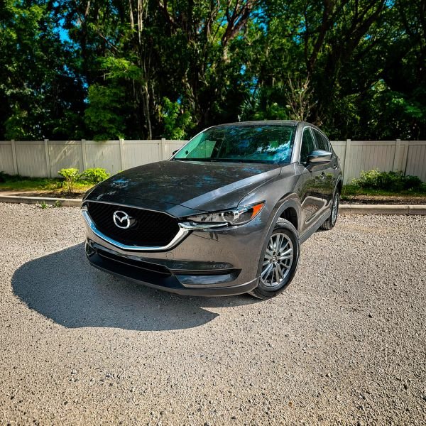 2017 Mazda CX-5 Touring auto's photo
