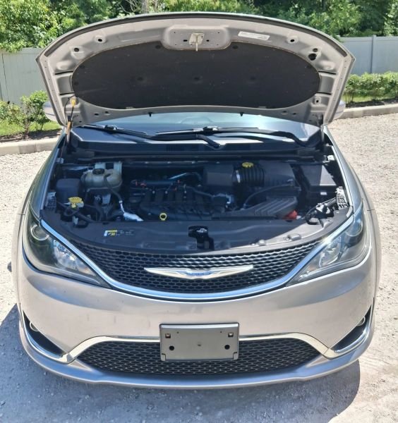 Chrysler Pacifica