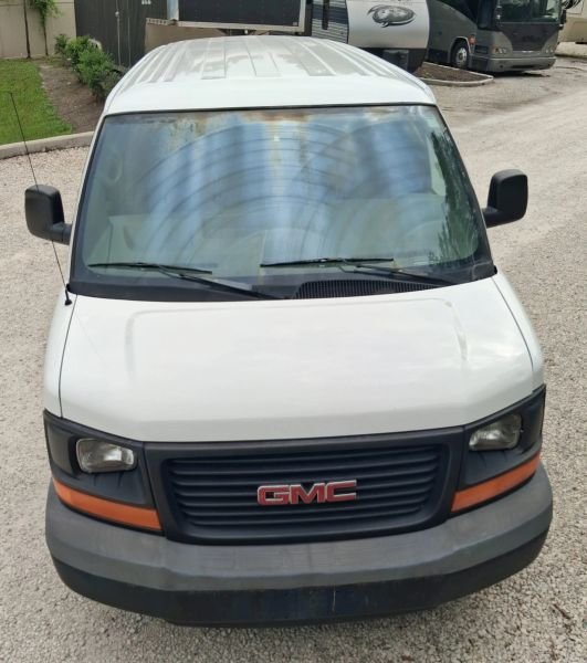 GMC Savana 2500 Cargo